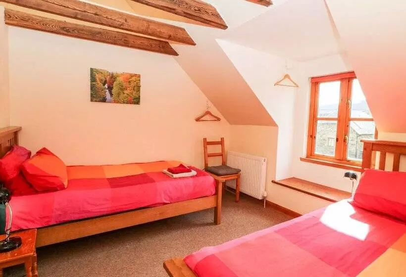Bugaboo Cottage