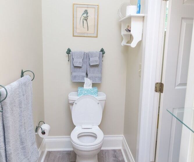 Red Rose Inn Bed & Breakfast