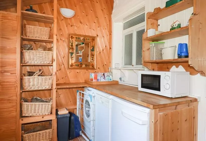 The Ark Cottage