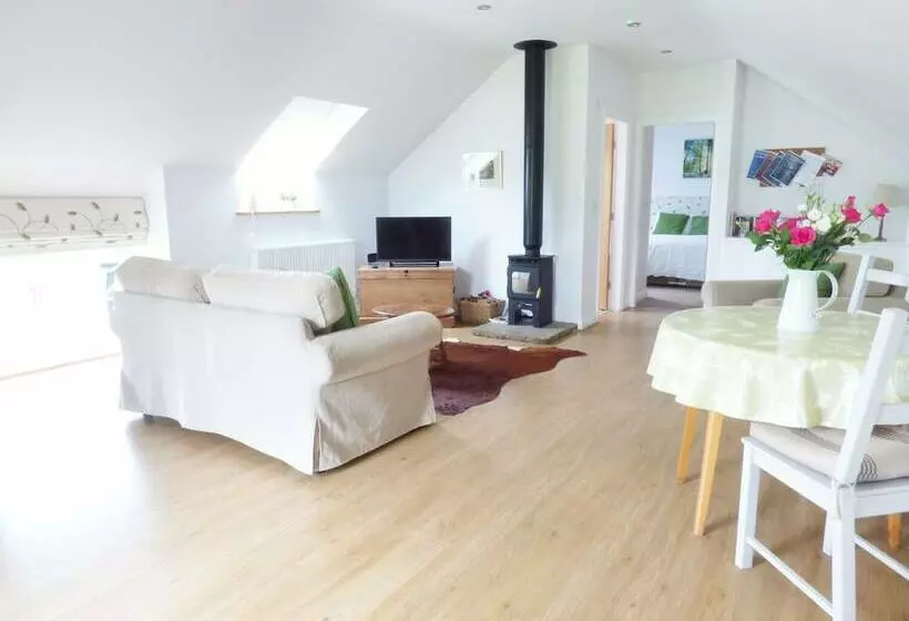 The Stables, Crayke Lodge