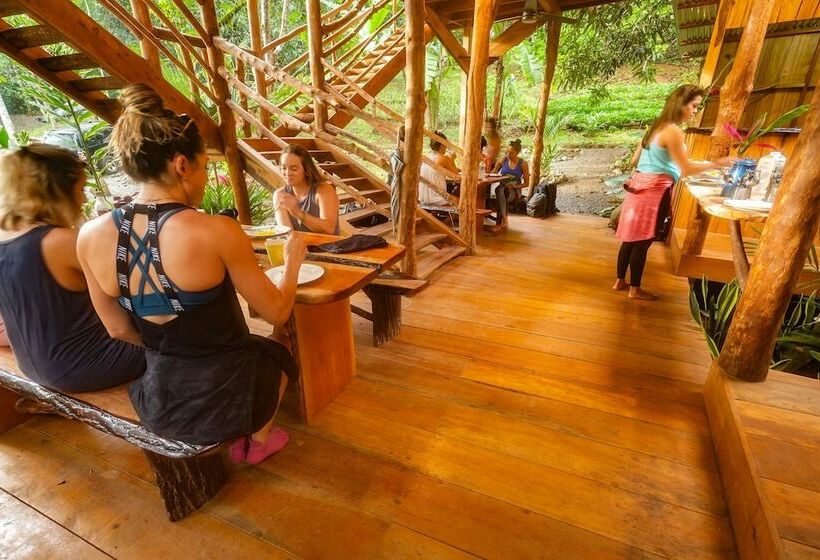 Herberge Cascada Elysiana