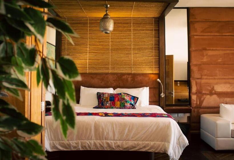 Aldea Thai Luxury Condos By Playa Rentals