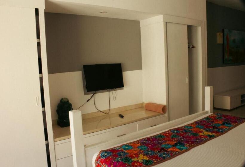 Aldea Thai Luxury Condos By Playa Rentals