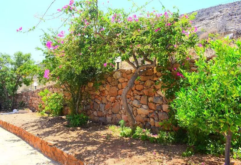 Asteras Apartments