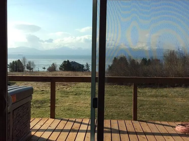 ベッドアンドブレックファースト Anglers Roost