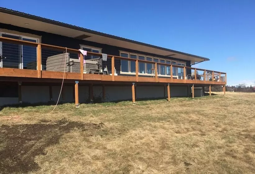 ベッドアンドブレックファースト Anglers Roost