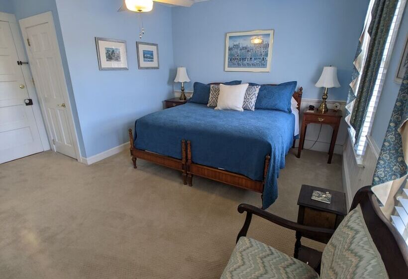 Benjamin Ellis House Bed & Breakfast