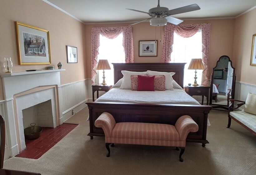 Benjamin Ellis House Bed & Breakfast