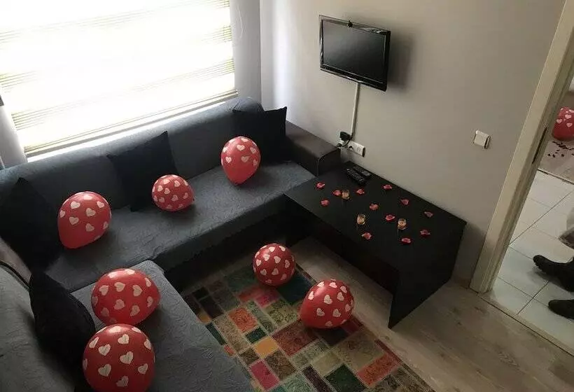 Bulut Suites