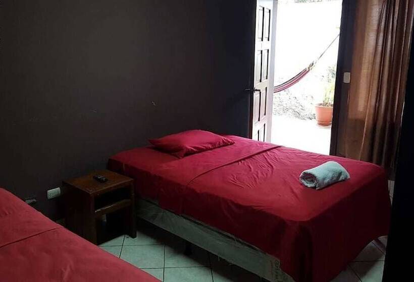 هتل Estancia Victoria