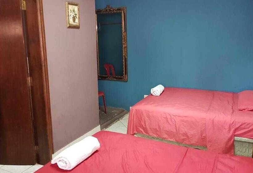 هتل Estancia Victoria