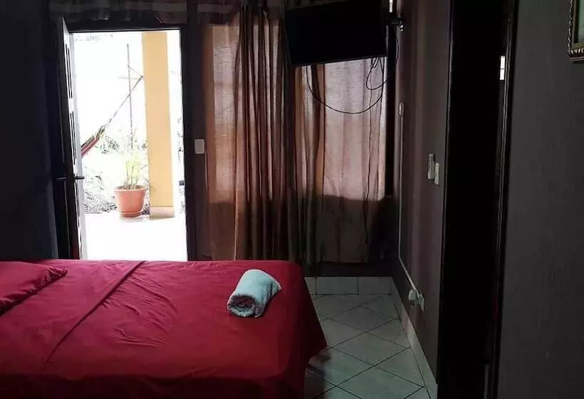 هتل Estancia Victoria