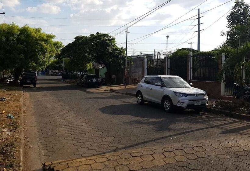 هتل Estancia Victoria