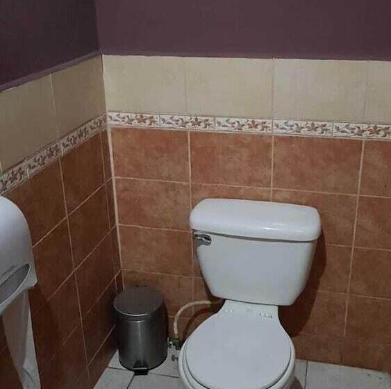 هتل Estancia Victoria