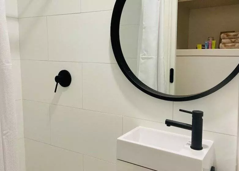 Hotelli Feathertop Alpine Lodge