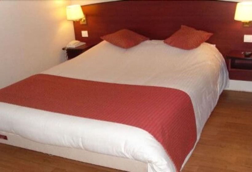 호텔 Hôtel Grill Le Coudray Montceaux