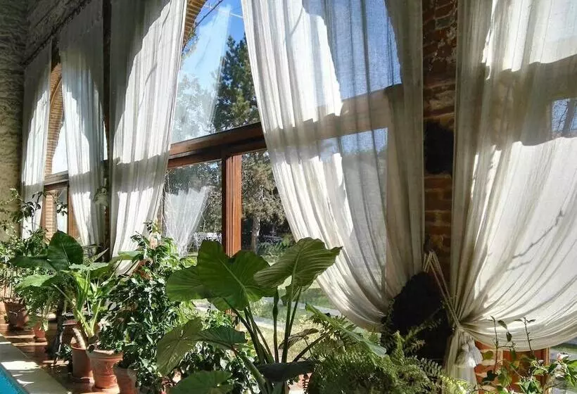 Hotelli Locanda La Corte Dei Galli