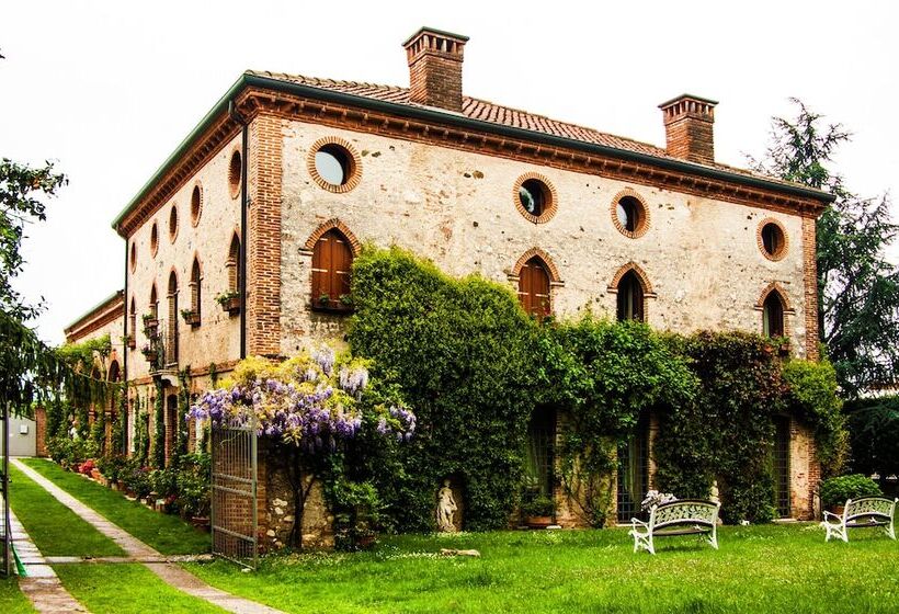 فندق Locanda La Corte Dei Galli