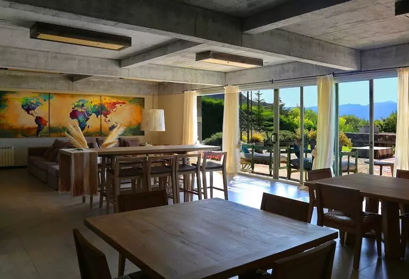 Hotelli Lodge Rocas Del Plata