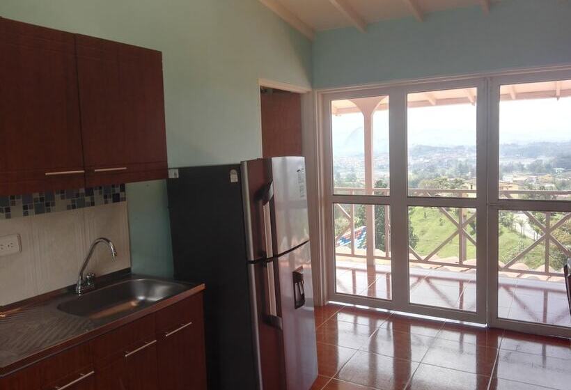 هتل Lookout Lodge Mirador De Guatape