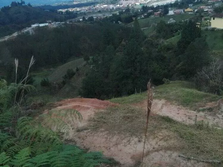 Hotelli Lookout Lodge Mirador De Guatape