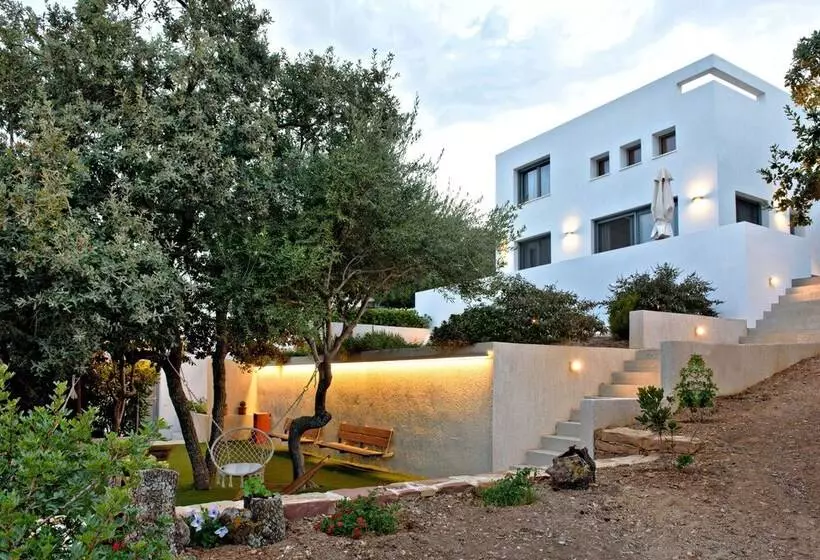 هتل Melia Sol Art Studios