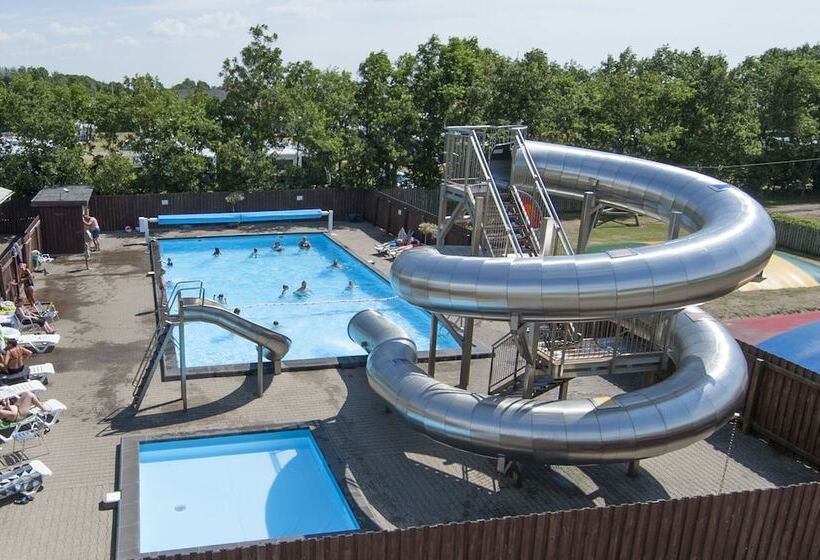 Отель Møgeltønder Camping & Cottages