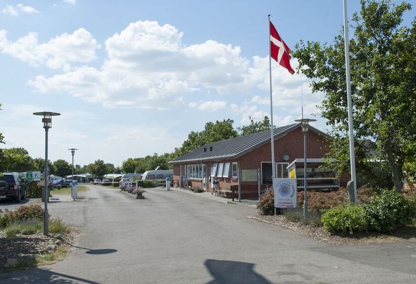 Отель Møgeltønder Camping & Cottages