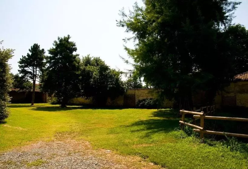 田舎風ホテル Agriturismo Camisassi