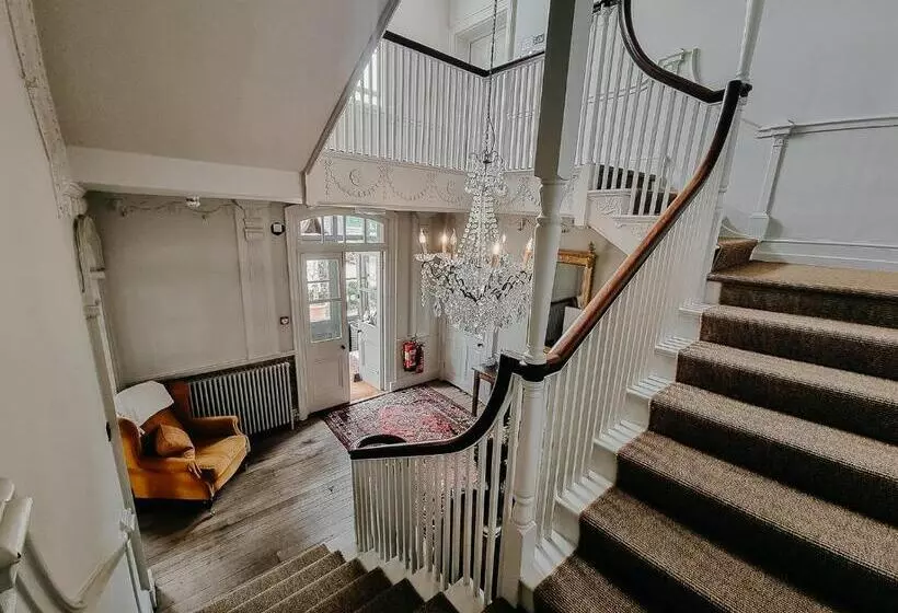 ホテル Verzon House