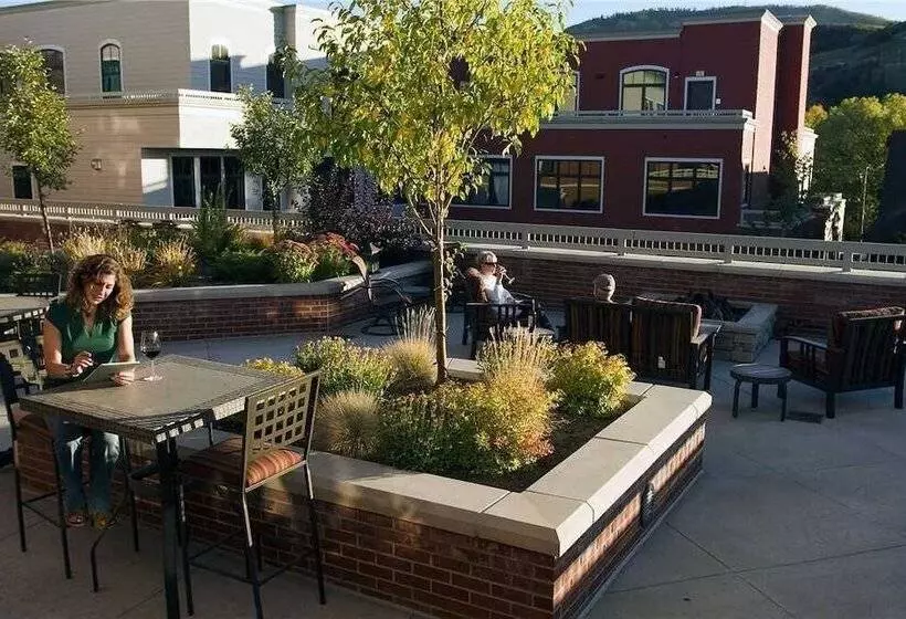 Howelsen Place H307a