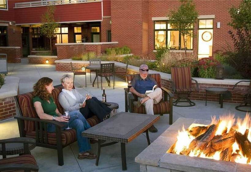 Howelsen Place H307a