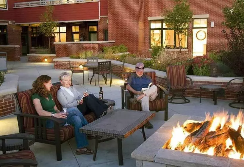 Howelsen Place H307a