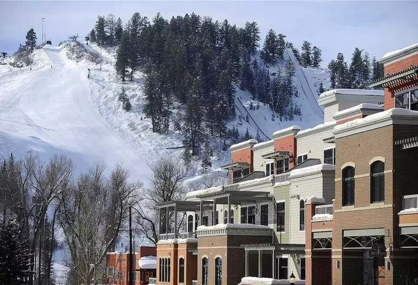 Howelsen Place H307a