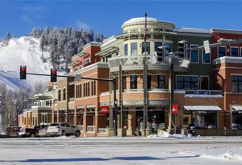 Howelsen Place H307a