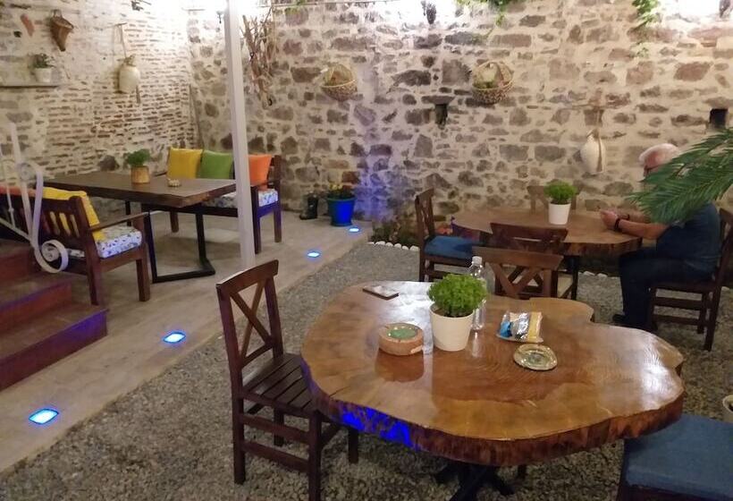 پانسیون Gizemli Konak