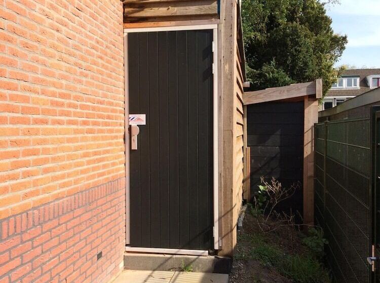 بنسيون Green Garden House