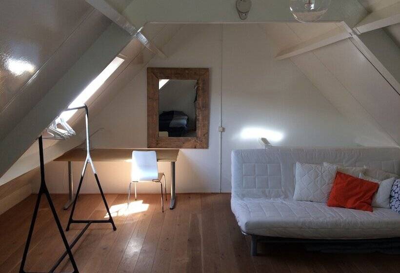 بنسيون Green Garden House