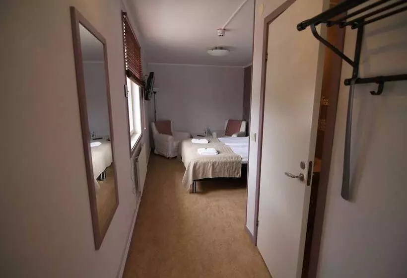 ペンション Harsa B&b, Stugby & Vandrarhem