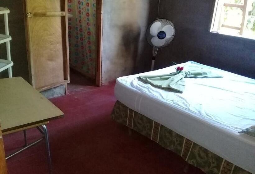 پانسیون La Sabana Cheap House