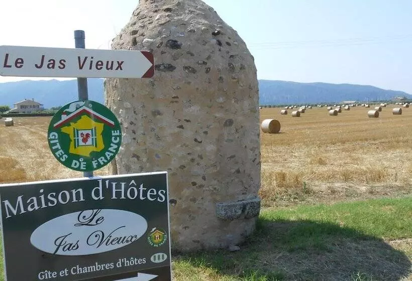 Majatalo Le Jas Vieux