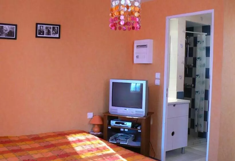 Majatalo Le Logis De Mousterlin