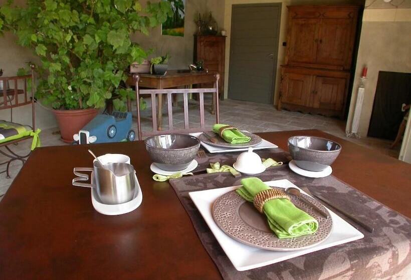 膳宿费 Le Mas D'emilie