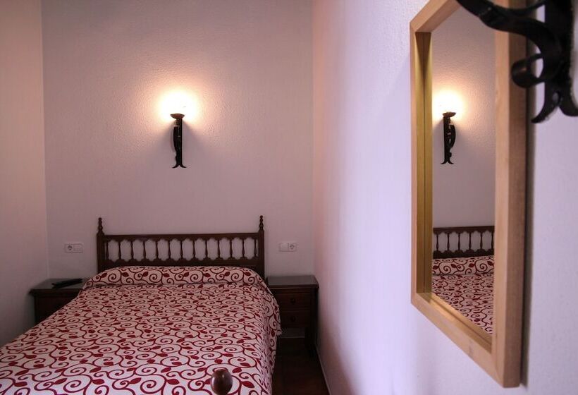 پانسیون Posada San Julián