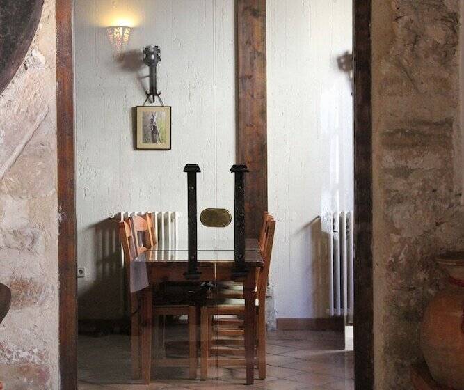 پانسیون Posada San Julián