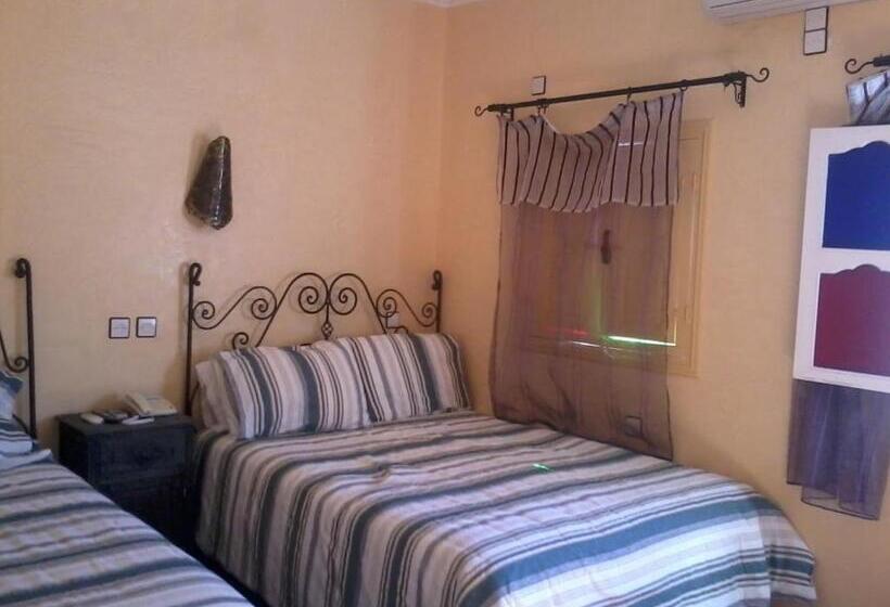 Pension (Hôtel basse catégorie) Rochers Peints