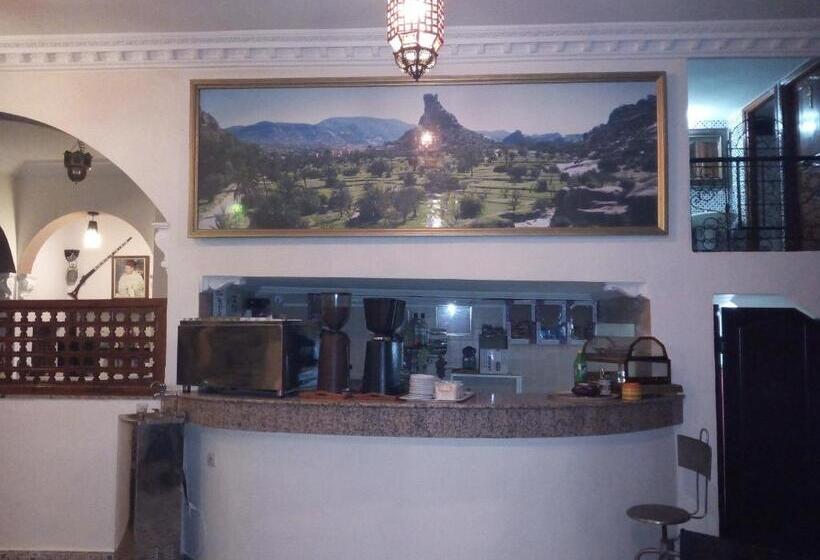 Pension (Hôtel basse catégorie) Rochers Peints