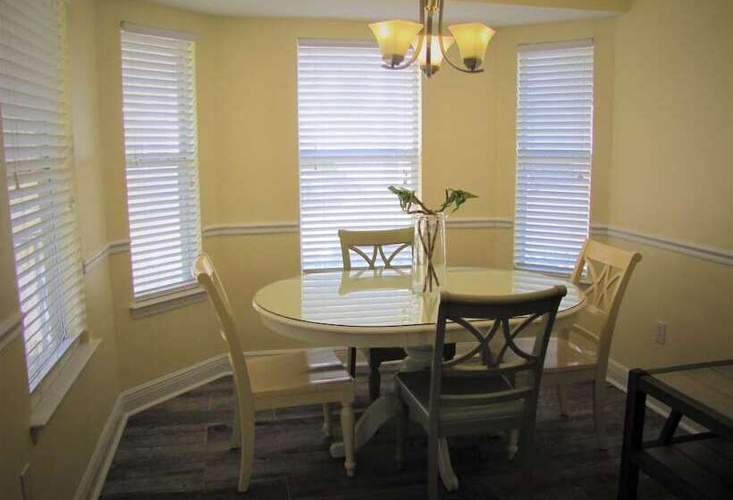 Windancer Cottages By Crystal Waters