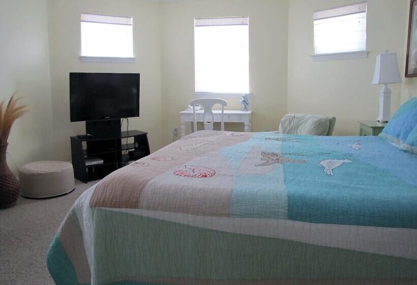 Windancer Cottages By Crystal Waters