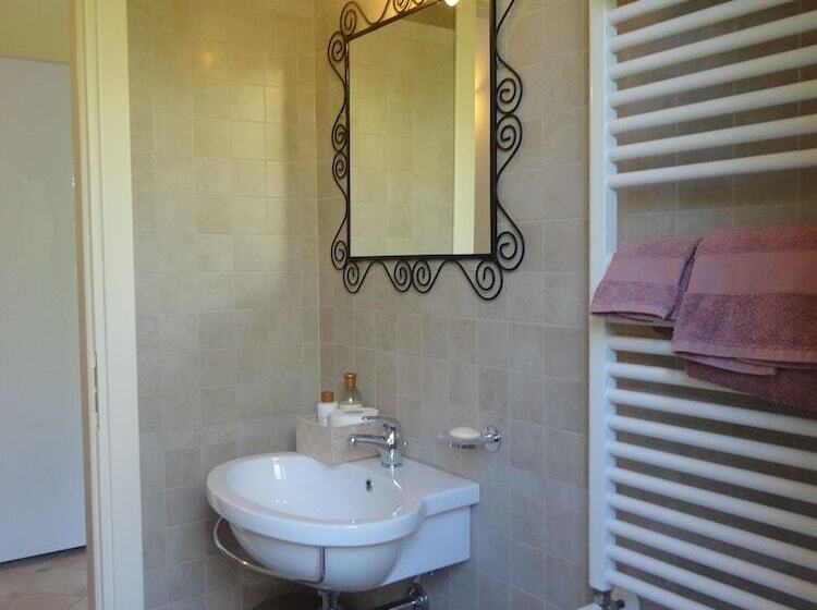 مبيت وإفطار Casa Monte Albano Experience